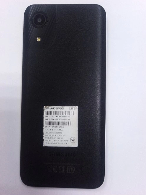 Смартфон Samsung Galaxy A03 Core 32 ГБ