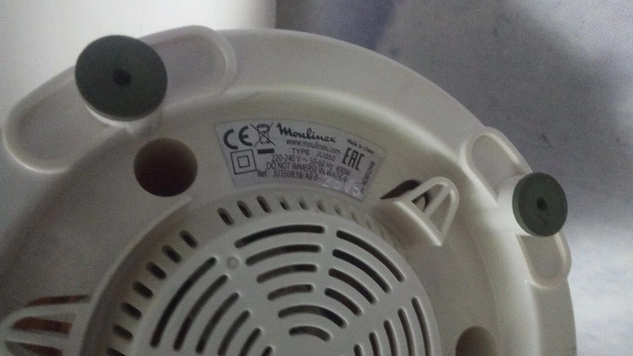 Соковыжималка MOULINEX  JU-350