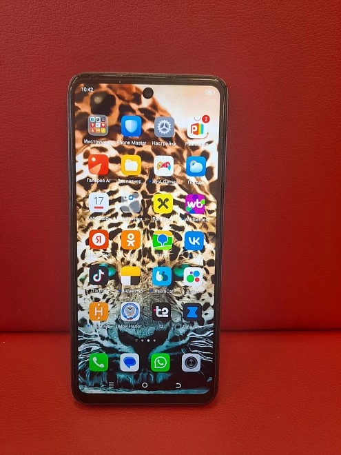 Смартфон TECNO Spark Go 2024 4/64GB