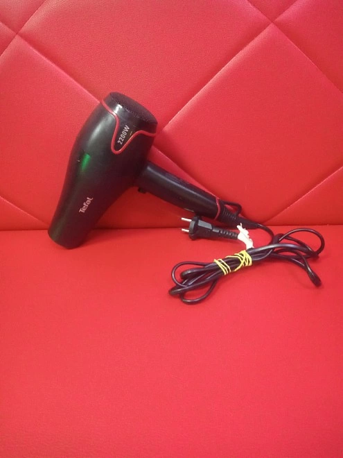 Фен TEFAL  Motion Dry HV5700