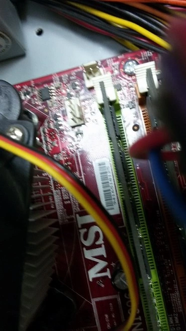 Системный блок Velton Core2-E7300 2.66GHz/4Gb/500Gb/GeF 9800GT 512Mb