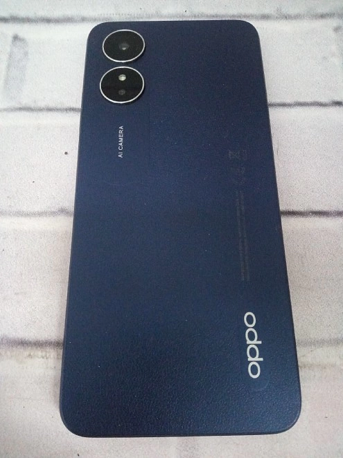 Смартфон Oppo A17