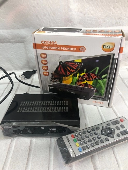 Приставка для цифрового ТВ Сигнал HD-200