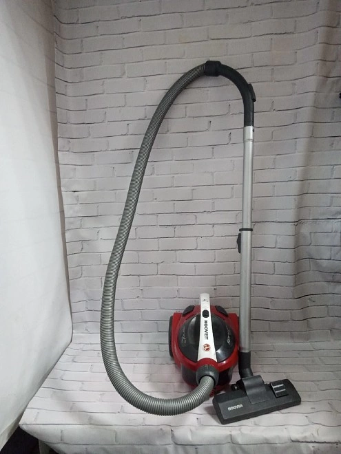 Пылесос Hoover TSBE 1401