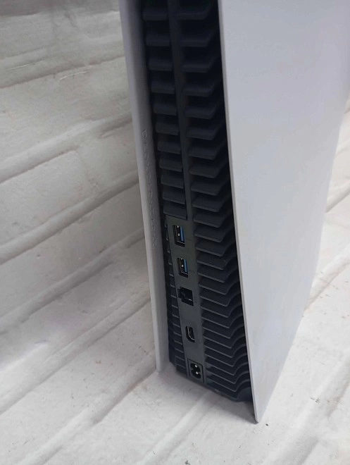 Игровая приставка PS5  825ГБ