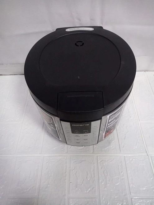 Мультиварка Polaris PMC 0586AP