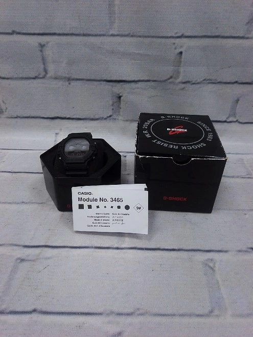 Часы наручные Casio G-SHOCK DW-5900BB-1E