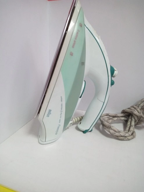 Утюг BRAUN SI 6560