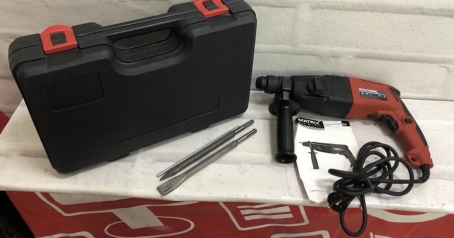 Перфоратор Matrix EHD 820 Evolution