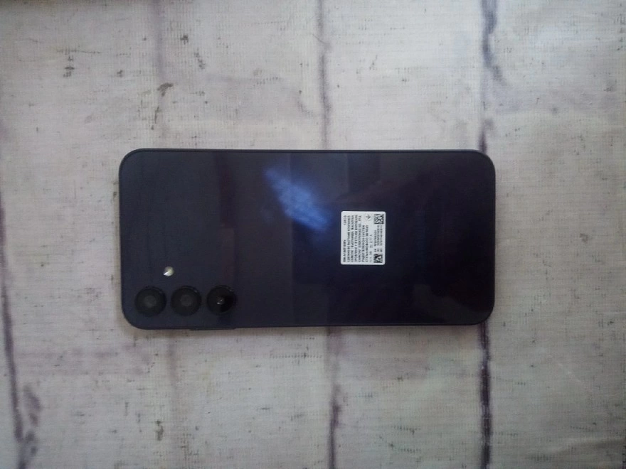 Смартфон Samsung Galaxy A15
