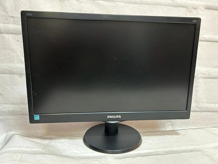 Монитор PHILIPS 193V5LSB2