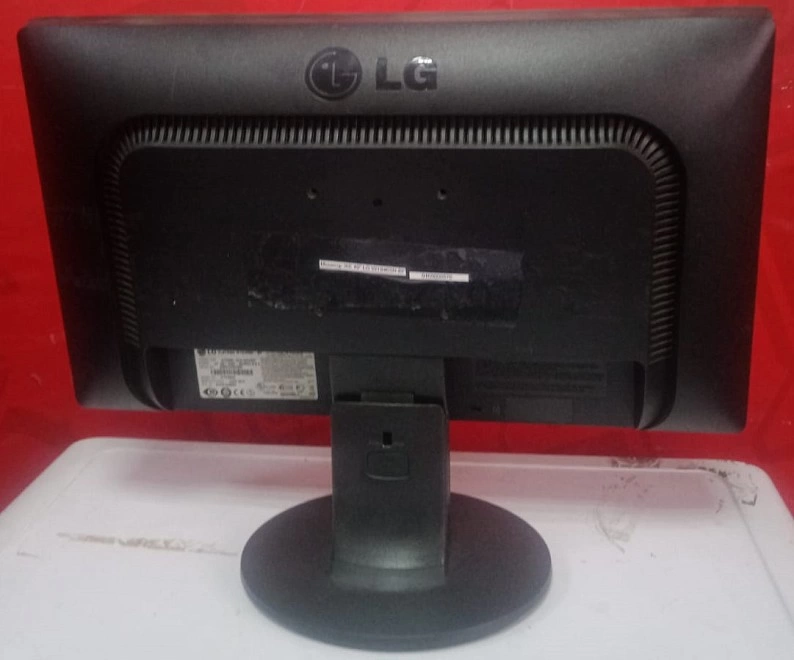 Монитор LG W1946SW
