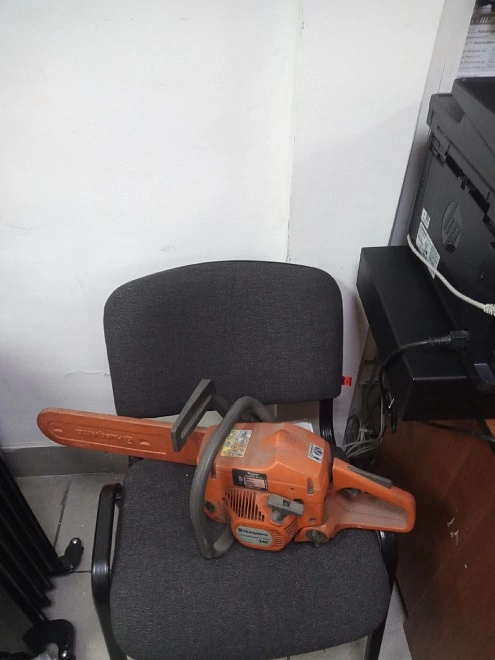 Бензопила Husqvarna 142-15