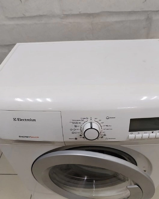 Стиральная машина Electrolux ews105417a
