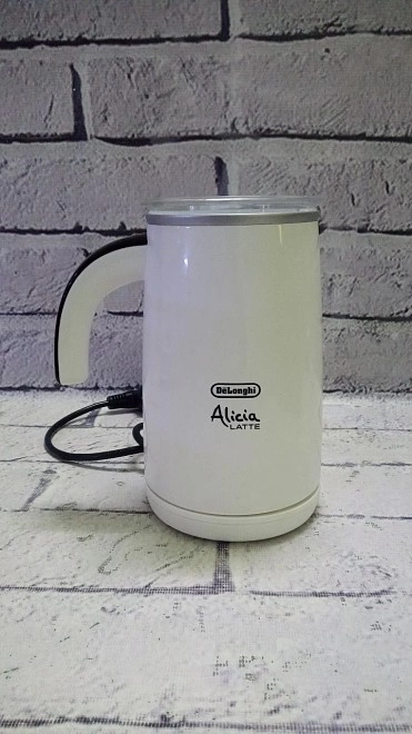 Миксер Delonghi EMF2.W