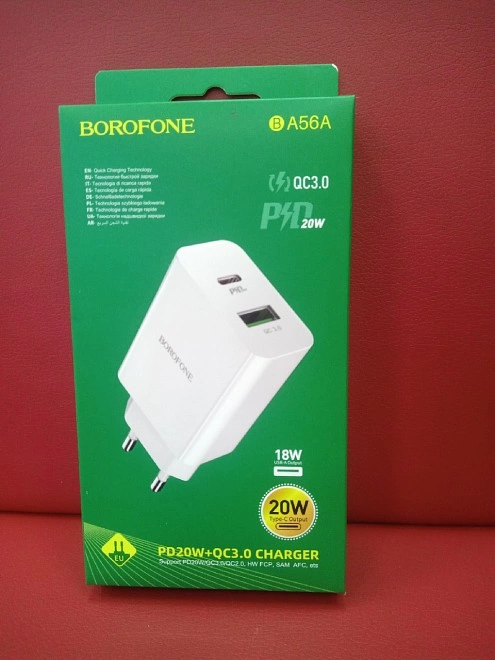 Зарядное устройство для телефона Borofone Адаптер PD20W+QC3.0