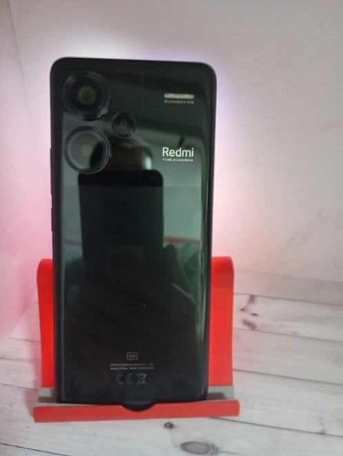 Смартфон Xiaomi Redmi Note 13 Pro+ 256 ГБ черный