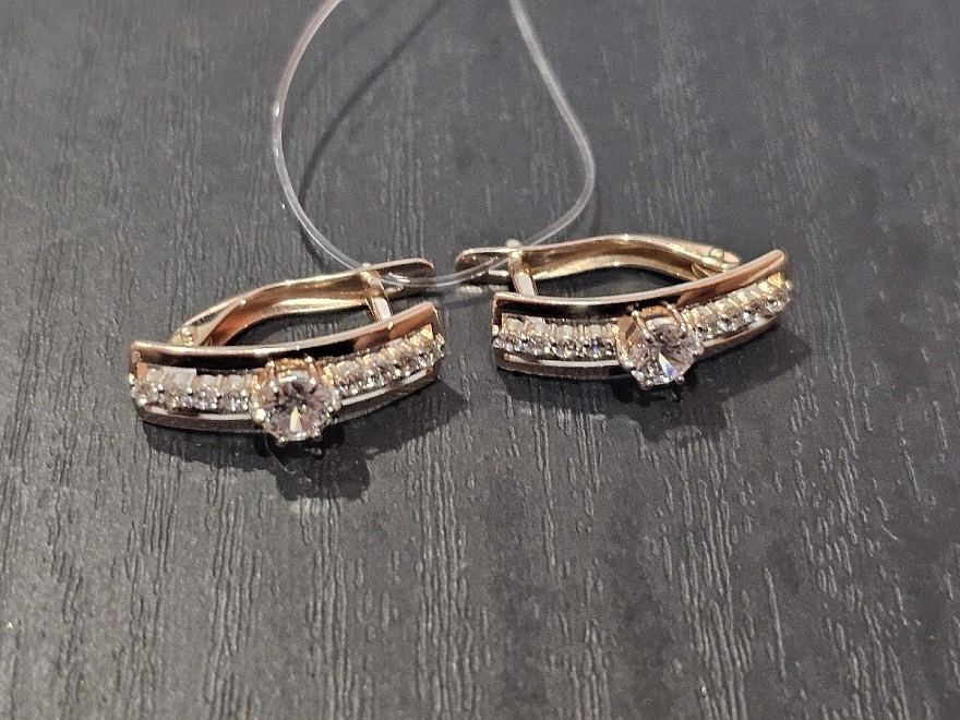 Серьги золотые с камнями  585 проба 2,53гр (ФМ)