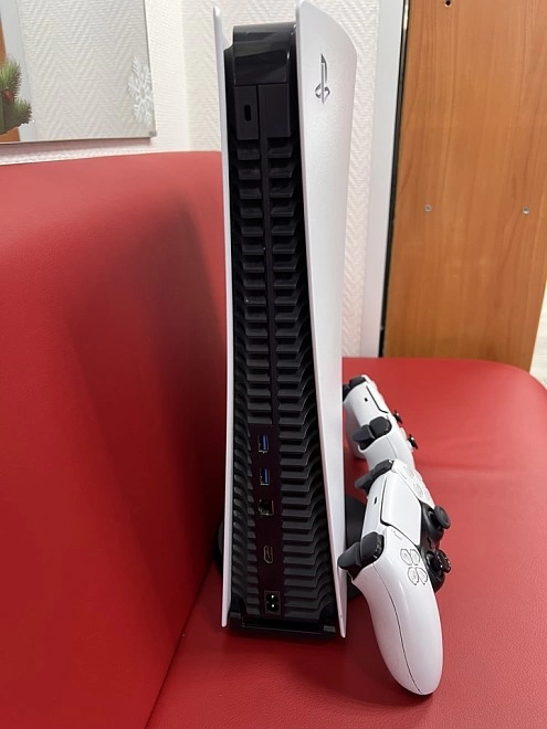 Игровая приставка PS5 Sony PlayStation 5 