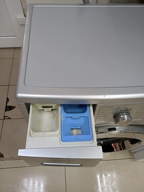 Стиральная машина Samsung WF0602WKN