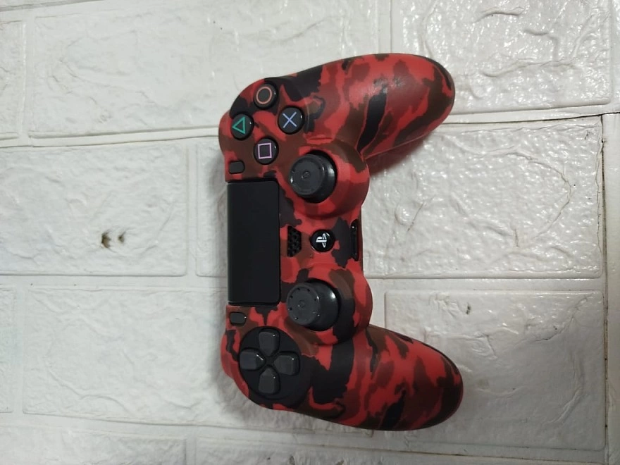 Игровая приставка PS4 PlayStation 4 Slim