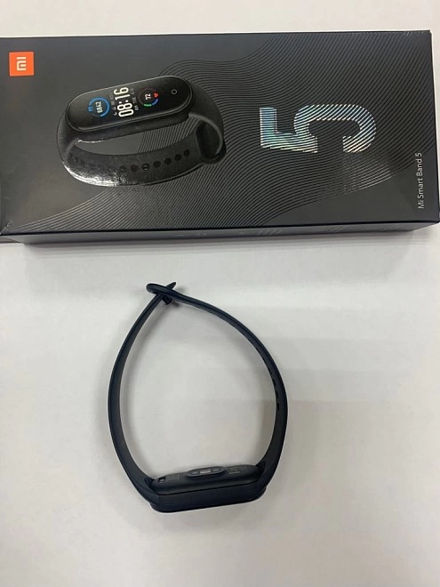 Часы наручные Xiaomi  Mi Smart Band 5 (XMSH10HM)