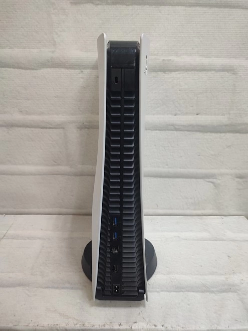 Игровая приставка PS5 PlayStation 5 CFI-1008A