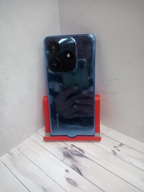Смартфон  Tecno Spark 10C 64 ГБ