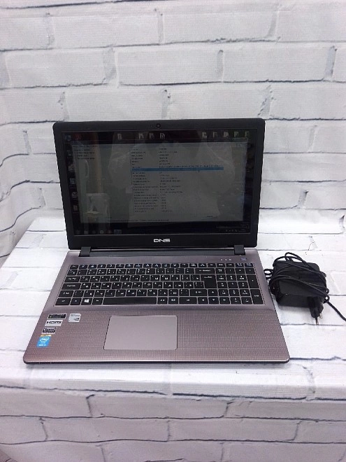Ноутбук DNS i5-4200M 2.5ГГц/4Гб/500Гб/Intel HD Graphics 4600