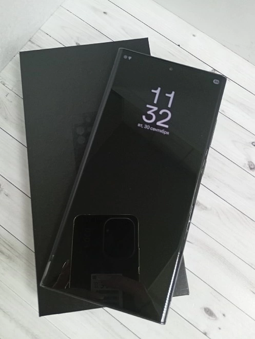 Смартфон Samsung Galaxy S23 Ultra 256 ГБ 