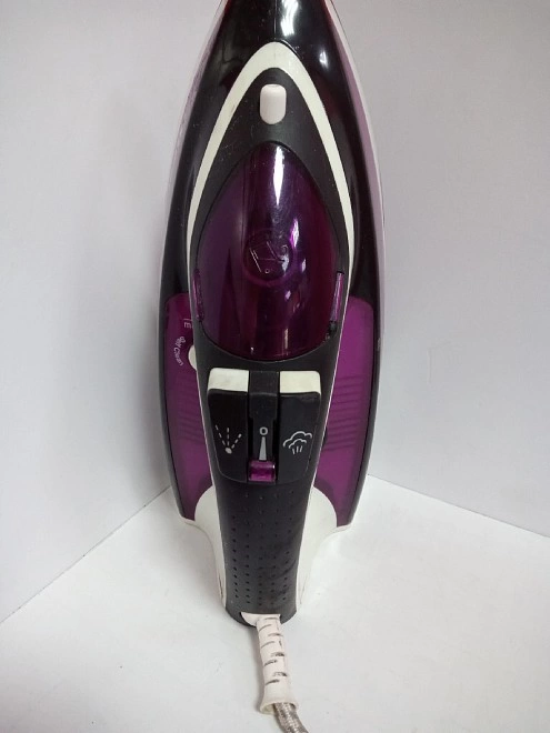 Утюг Leran CEI 2675