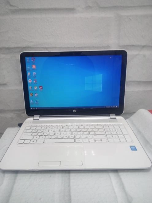 Ноутбук HP i5-4200U 1.6Ггц/ОЗУ 5Гб/SSD 256Гб/Radeon 8600M