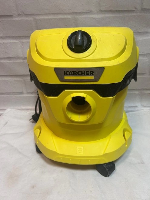 Пылесос Karcher WD 2 Plus V-12/4/18