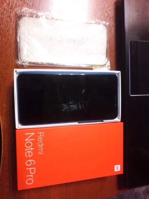 Смартфон Xiaomi Redmi Note 6 Pro