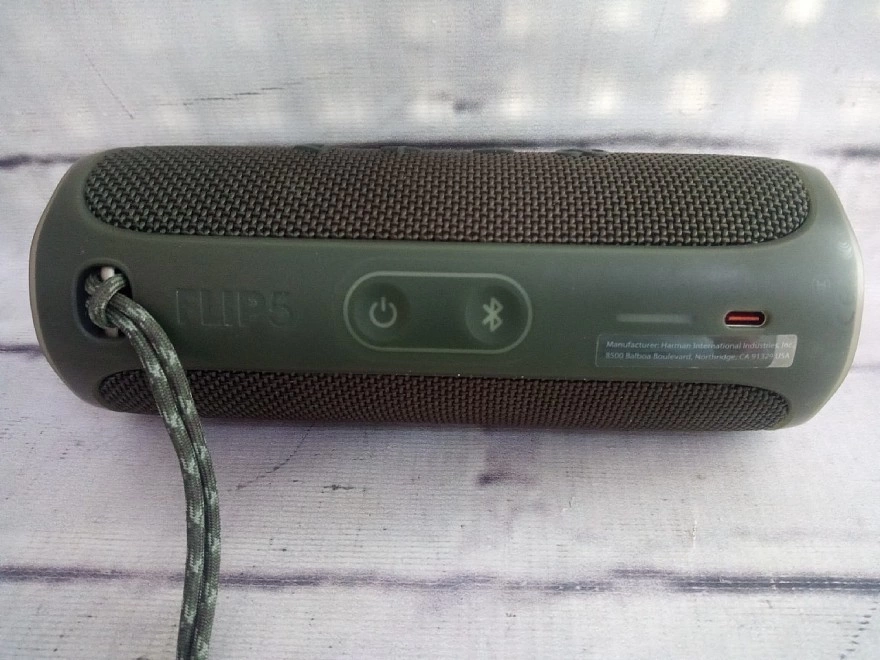Портативная акустика JBL Flip 5