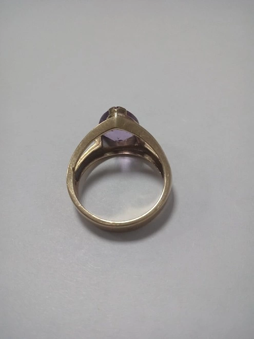 Кольцо  золотое 585пр  6,36 гр 18,5 р Ф.М.