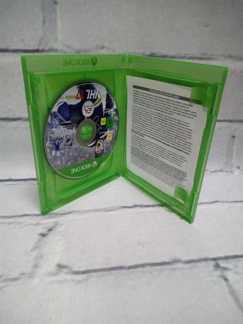 Диск для X-Box ONE NHL 17 12+