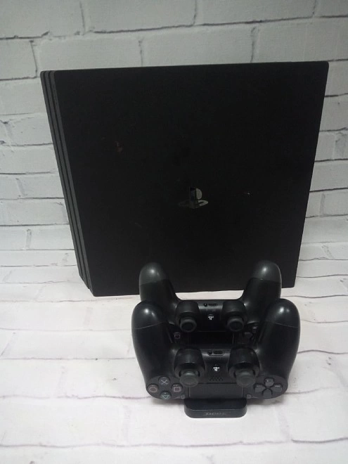 Игровая приставка PS4 Sony PlayStation 4 Pro Black 1Tb