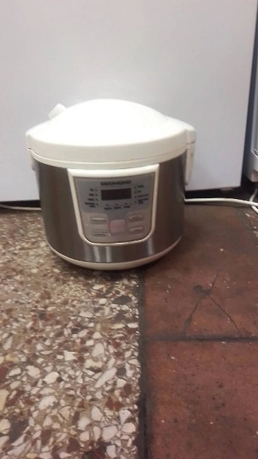 Мультиварка Redmond RMC-M4505