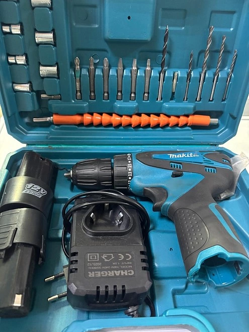 Шуруповерт Makita 12V 23 Нм