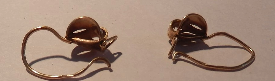 Серьги  золотые 583 проба 2,27 гр. (ФМ)