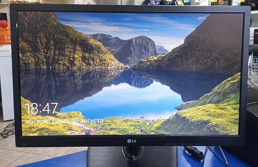 Монитор LG 22M37A-B