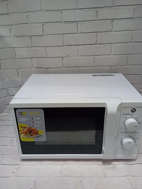 Микроволновая печь Hi M020W05