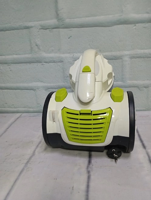 Пылесос MAGNIT  RMV-1802 