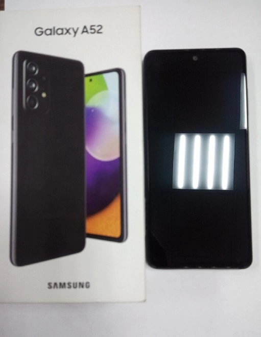 Смартфон Samsung Galaxy A52