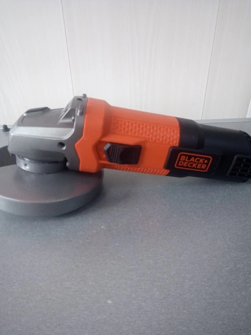 Болгарка BLACK+DECKER KFBEG125