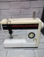 Швейная машина Brother VX880