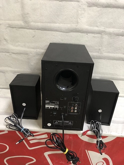 Акустическая система 2.1 Sven MS-2070