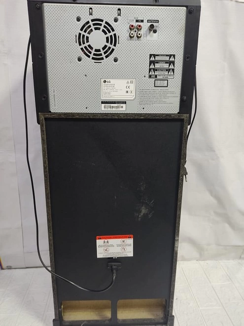 Акустическая система 1.0 LG OM7560