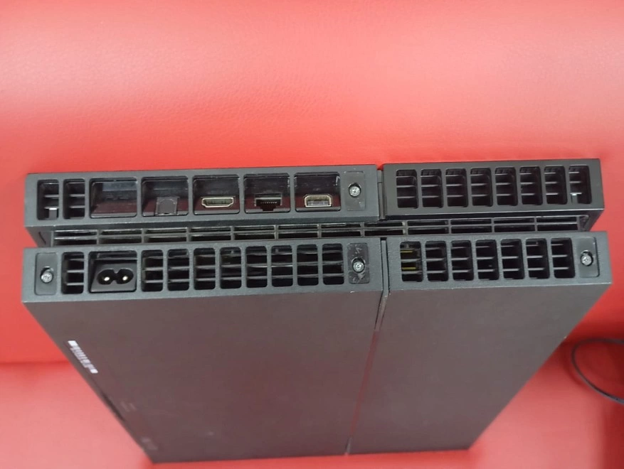 Игровая приставка PS4 Sony PlayStation 4 500Gb